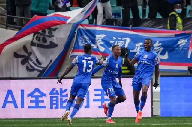 开云体育在线-【中超】米内罗首球路易斯绝杀 申花2比1战胜亚泰